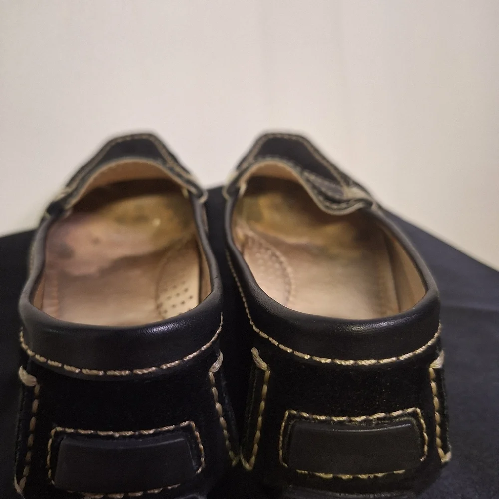 Mark Jaseph Black Leather Loafers for Women Size 6.5